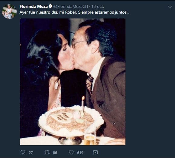 De hecho, la actriz recordó el día en que le dió el sí al actor y el momento en el que se dieron su primer beso, luego de años de insistencia.