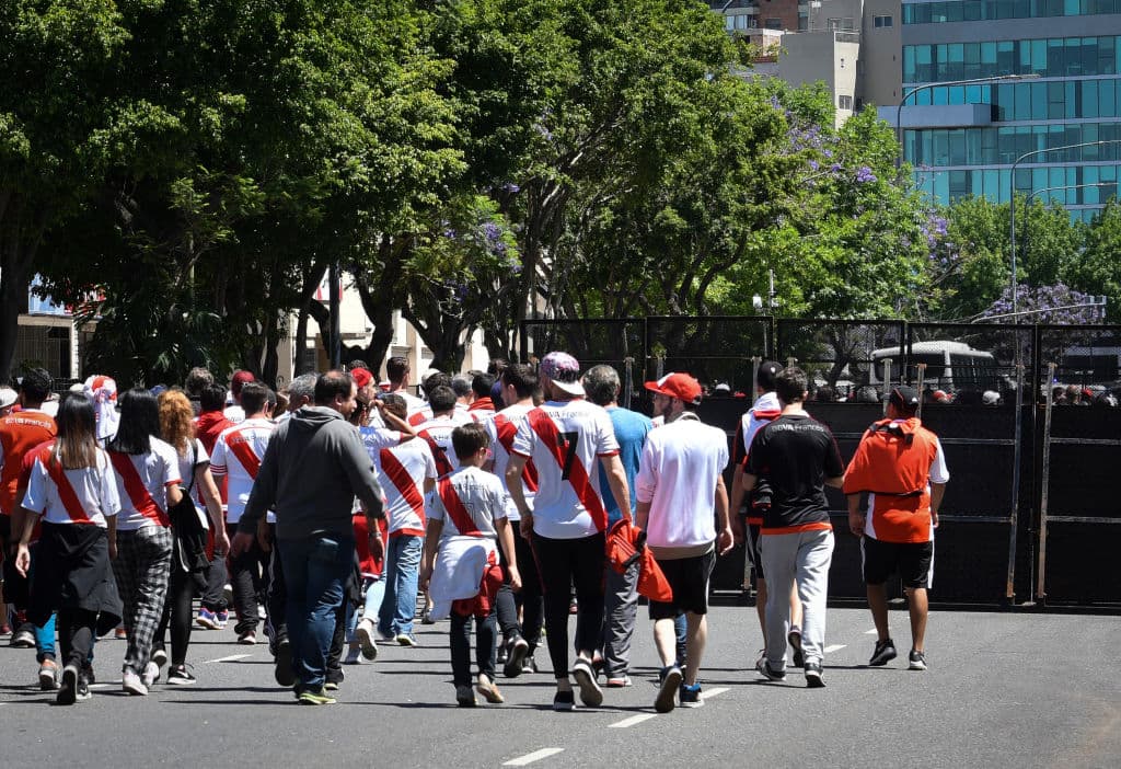 Dado el cartel internacional de Andrés Cunha, no hay motivos para que haya un cambio de árbitro. El organismo sudamericano dice confiar en Cunha y en el resto de los jueces.