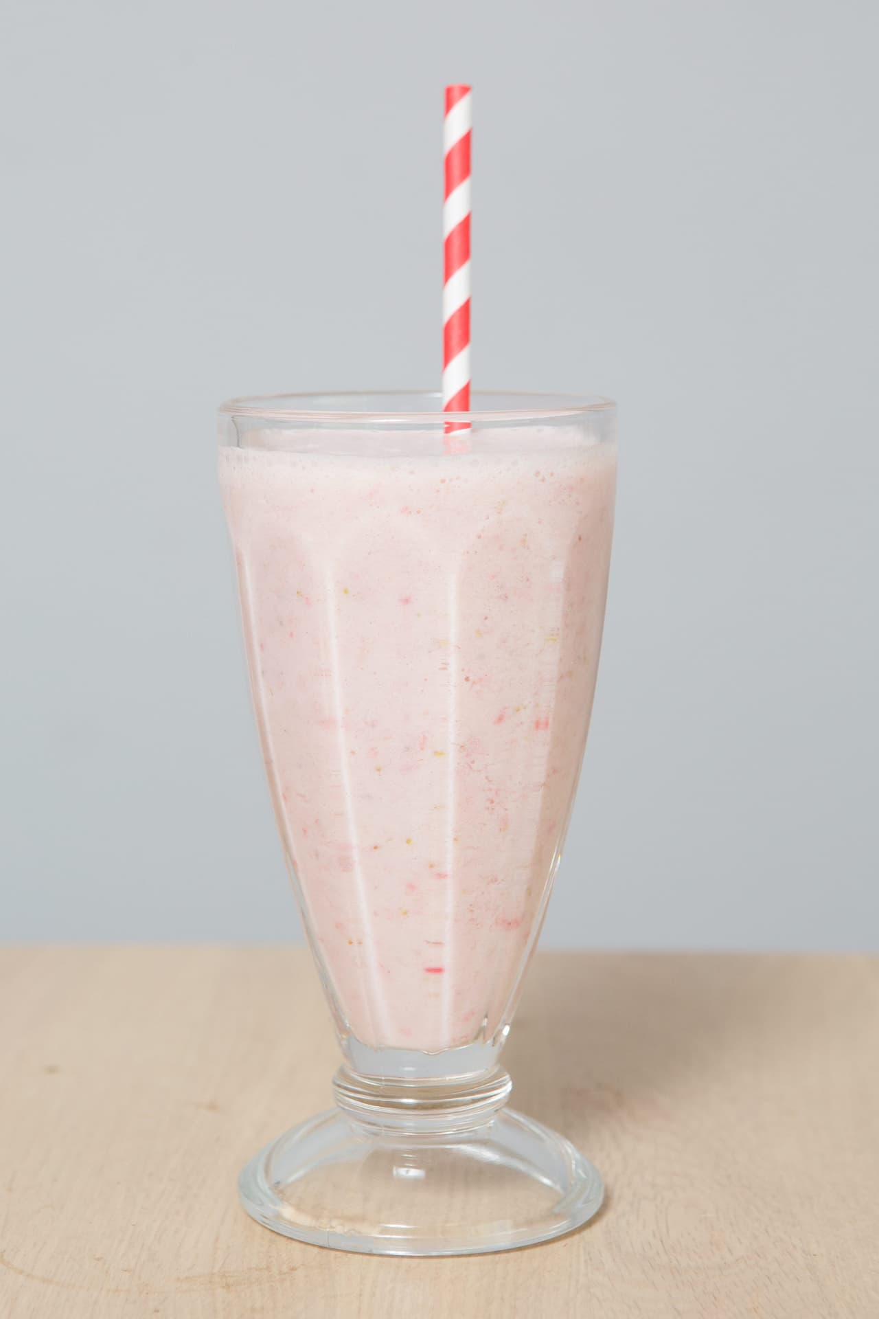 Nicola Davis comenzó a sentirse mal por no compartir esos ricos platillos con su familia.