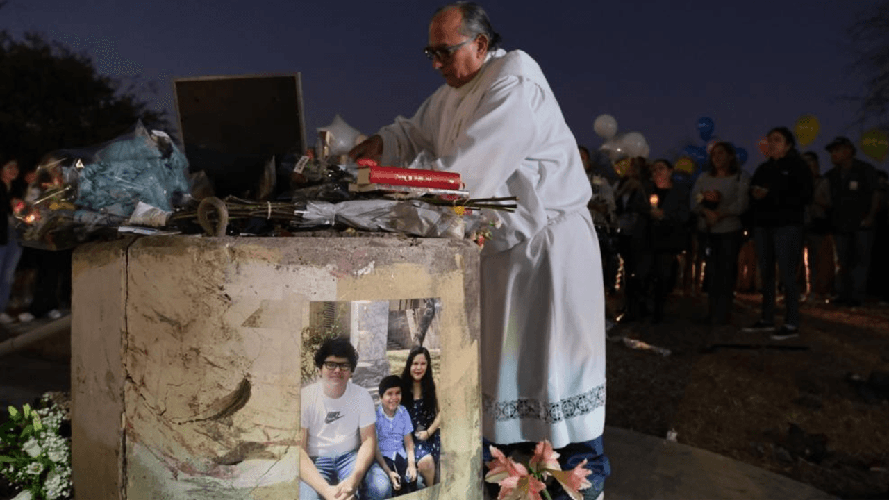 Lo que se sabe del choque donde murieron los hermanos Flores en San Antonio