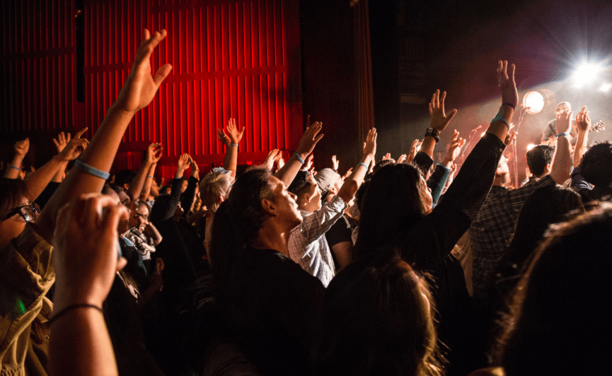 Corte Suprema falla a favor de iglesia de California en demanda por coronavirus