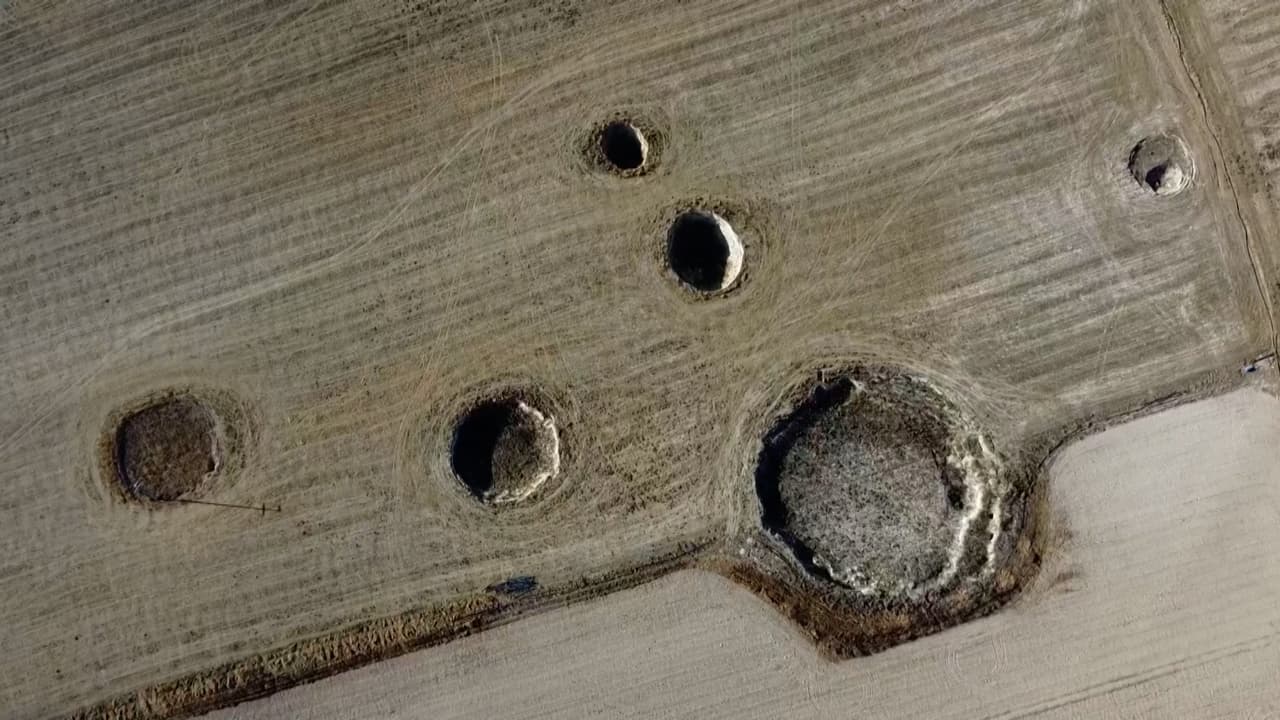 Cientos de socavones aparecieron repentinamente en Turquía. Te explicamos por qué