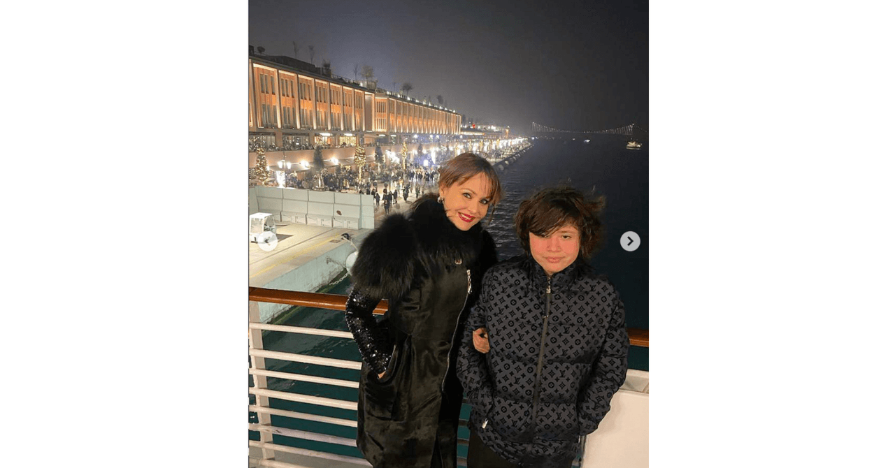 Gabriela Spanic y su hijo