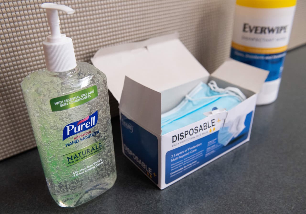 También productos desinfectantes.
<br>