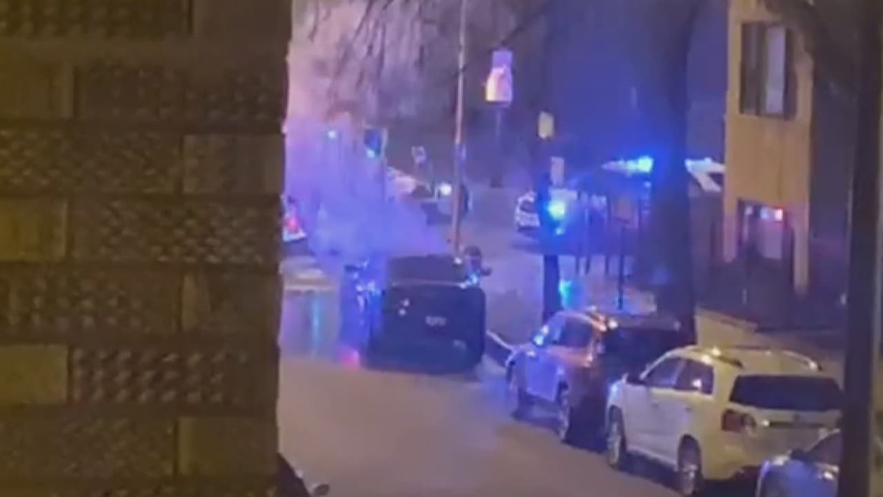 Un bombero es herido de bala cuando atendía una llamada de emergencia en Albany Park