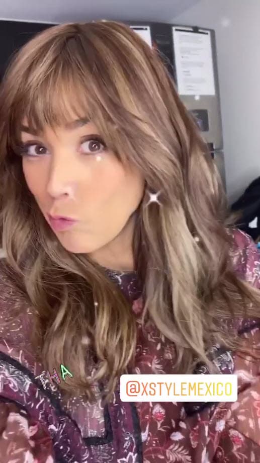 Aunque Jacqueline Bracamontes lo tomó con humor, es difícil que se vuelva a embarazar, pues luego del 
<b><a href="https://www.univision.com/famosos/las-mellizas-de-jacqueline-bracamontes-celebran-su-primer-cumpleanos-en-la-nieve-fotos">nacimiento de sus gemelas Paula y Emilia</a></b>, el 20 de diciembre de 2018, la actriz decidió 
<b><a href="https://www.univision.com/famosos/reaparece-jacky-bracamontes-tras-someterse-a-cirugia-y-dice-como-se-encuentra-fotos">someterse a una cirugía</a> para no tener más hijos</b>.
<br>