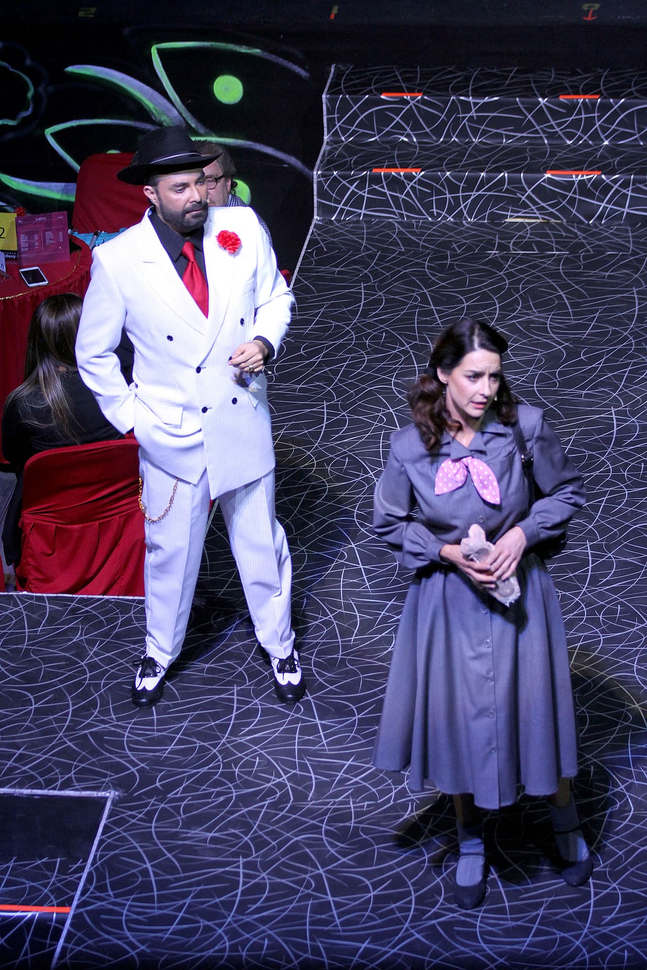 Mauricio Islas es quien interpreta a 'Lucio, el guapo', en esta puesta escénica.