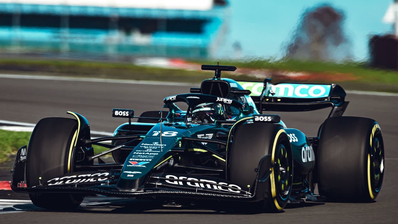 Aston Martin presenta su monoplaza para el campeonato de F1