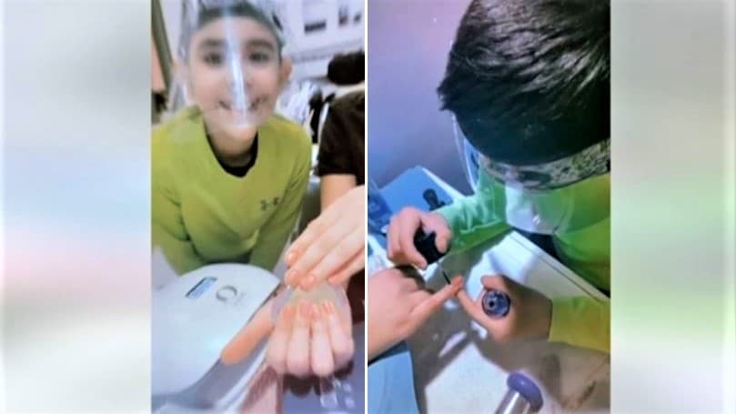 Amor incondicional: niño mexicano se hace viral por aplicar uñas acrílicas para pagar la operación de su hermanito