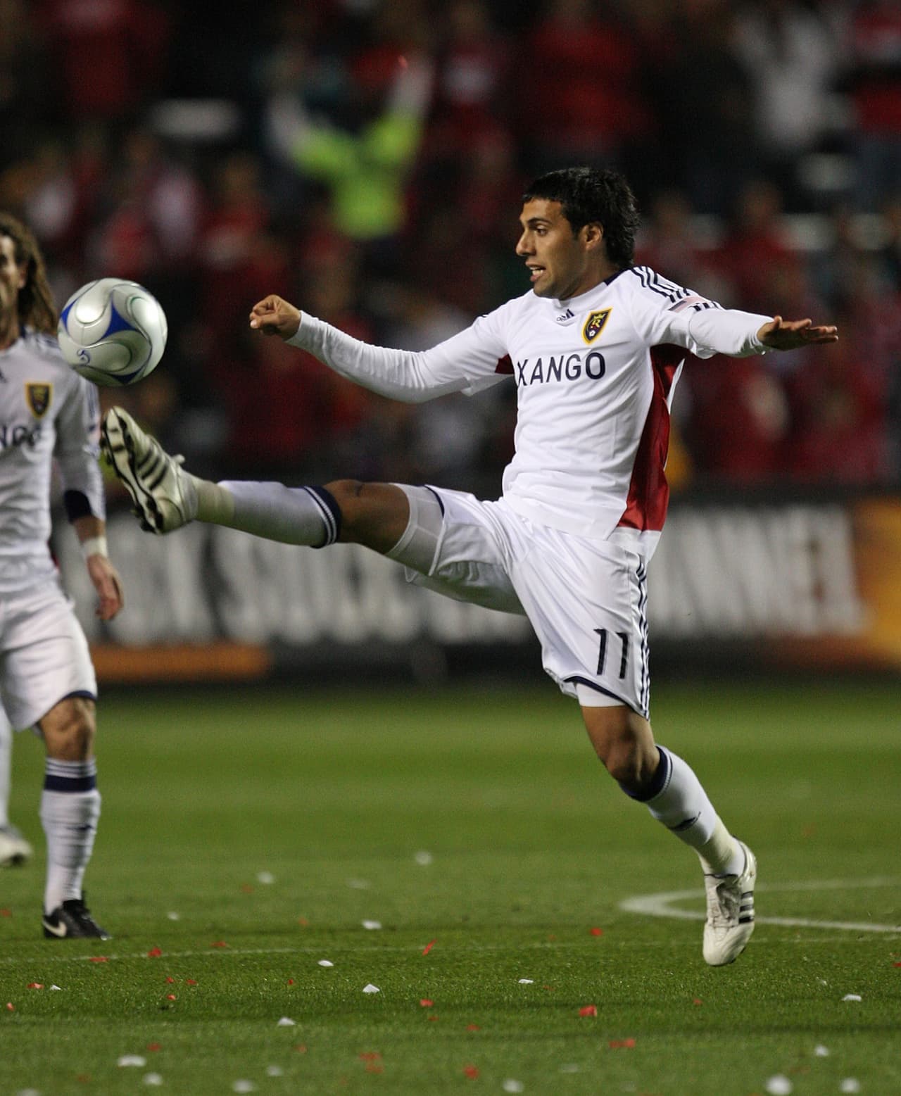 El argentino Javier Morales, que también fue incluido en la misma lista ideal de suramericanos, hizo parte con Olave del equipo campeón de Real Salt Lake que se coronó en la MLS en 2009.
