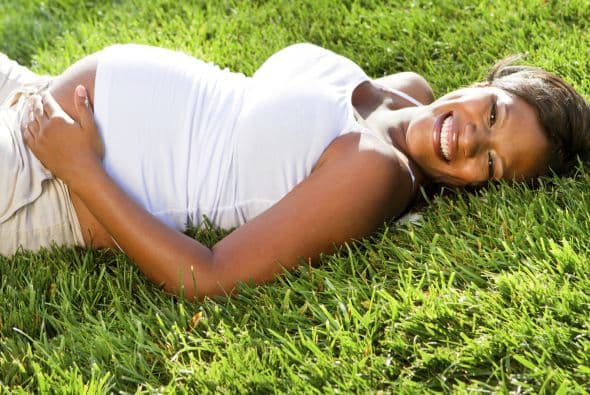 Durante el embarazo, tu cuerpo ha atravesado grandes cambios y, aunque sabes que debes darle tiempo, no es necesario que dejes todo en manos de la madre naturaleza.