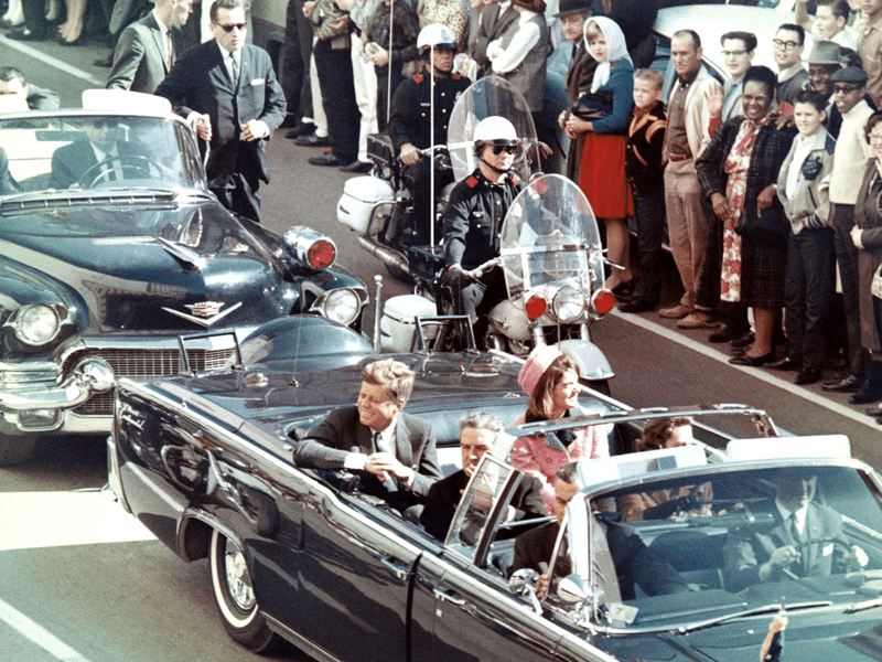La nueva pista sobre el asesinato de John F. Kennedy que revela un exagente secreto que estuvo cerca de él ese día