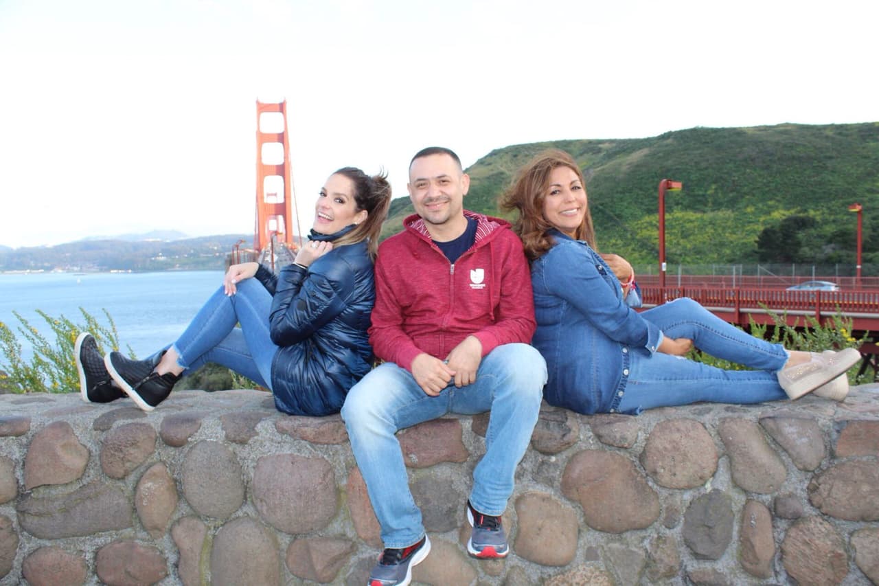 Con audiencia en
<b> </b>Houston, Chicago, San Francisco, San Diego, Phoenix y Austin,
<b>La Chula y La Bestia</b> es uno de los shows de radio más divertidos para la comunidad latina en los Estados Unidos.
<br>