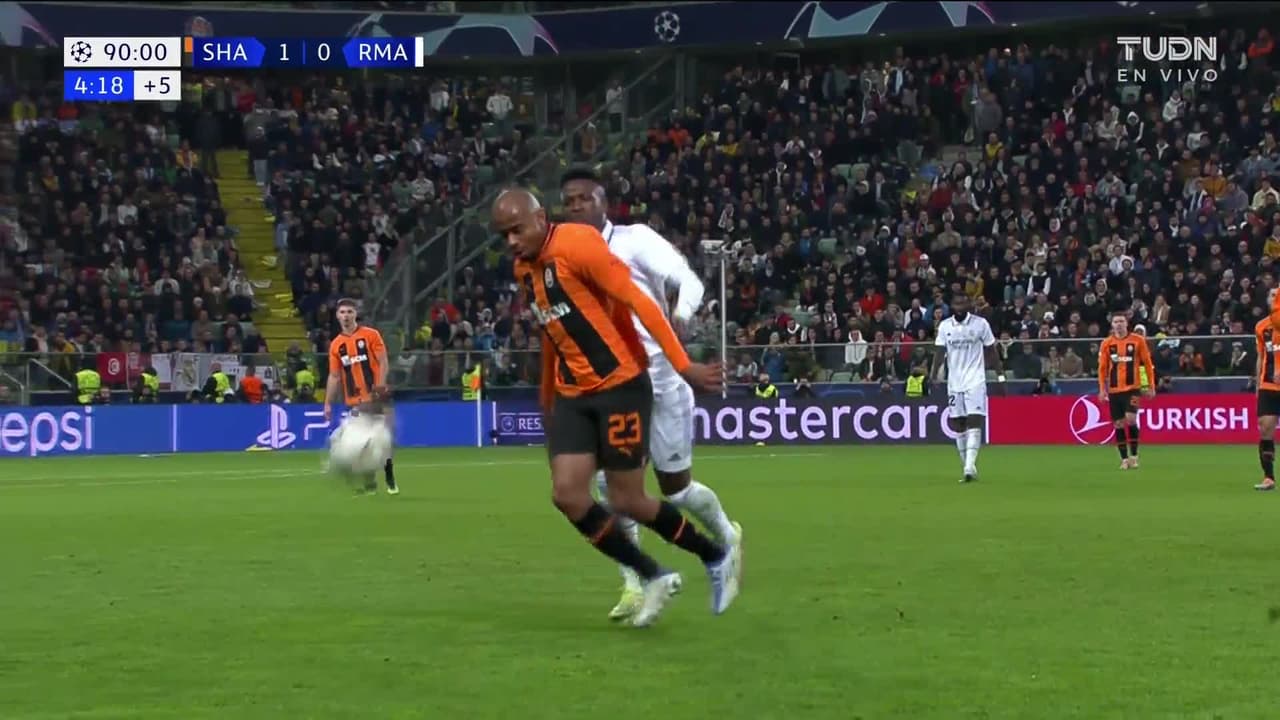¡GOL!  anota para Real Madrid. Antonio Rüdiger
