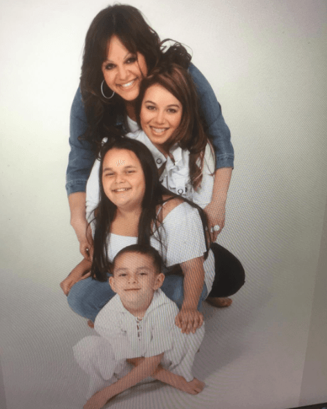 Lo cierto es que, poco a poco, Chiquis se ha ganado un lugar dentro del gusto de la audiencia.