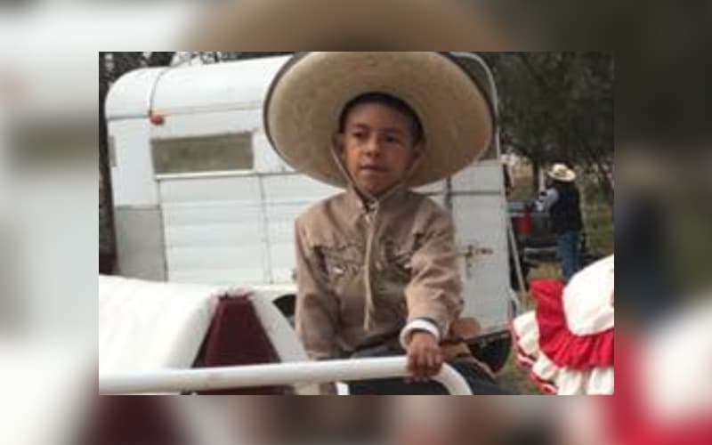 Sepultarán en México al niño que murió en un tiroteo en una escuela de San Bernardino