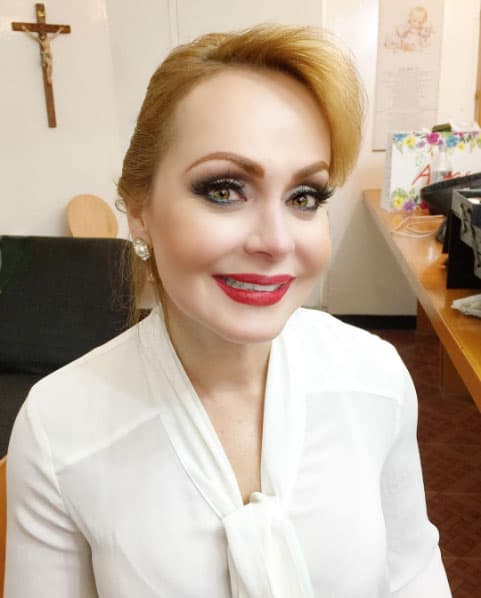 <b><a href="http://www.univision.com/temas/gaby-spanic">Gabriela Spanic</a></b> es otra de las famosas que tiene una gemela.