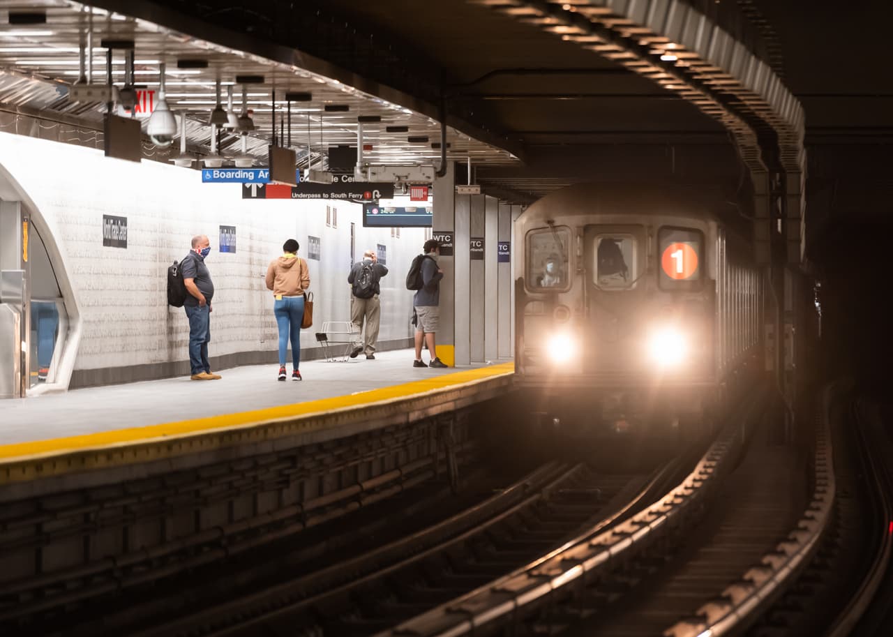 La MTA se enfrenta a "la peor crisis financiera en la historia" y advierte de grandes recortes al servicio