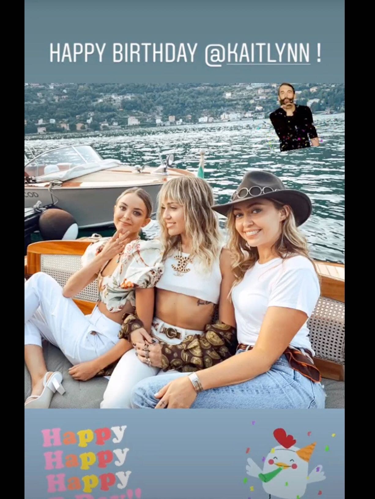 "¡Feliz cumpleaños Kaitlynn!", escribió Brandi junto con esta imagen.