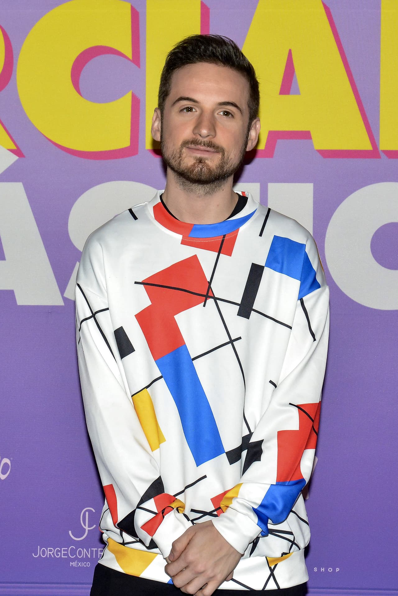 Ahora, el artista de 30 años, cuenta con más de 600 mil seguidores en redes sociales, donde comparte algunos detalles de sus próximos proyectos y sus mejores 'selfies'.