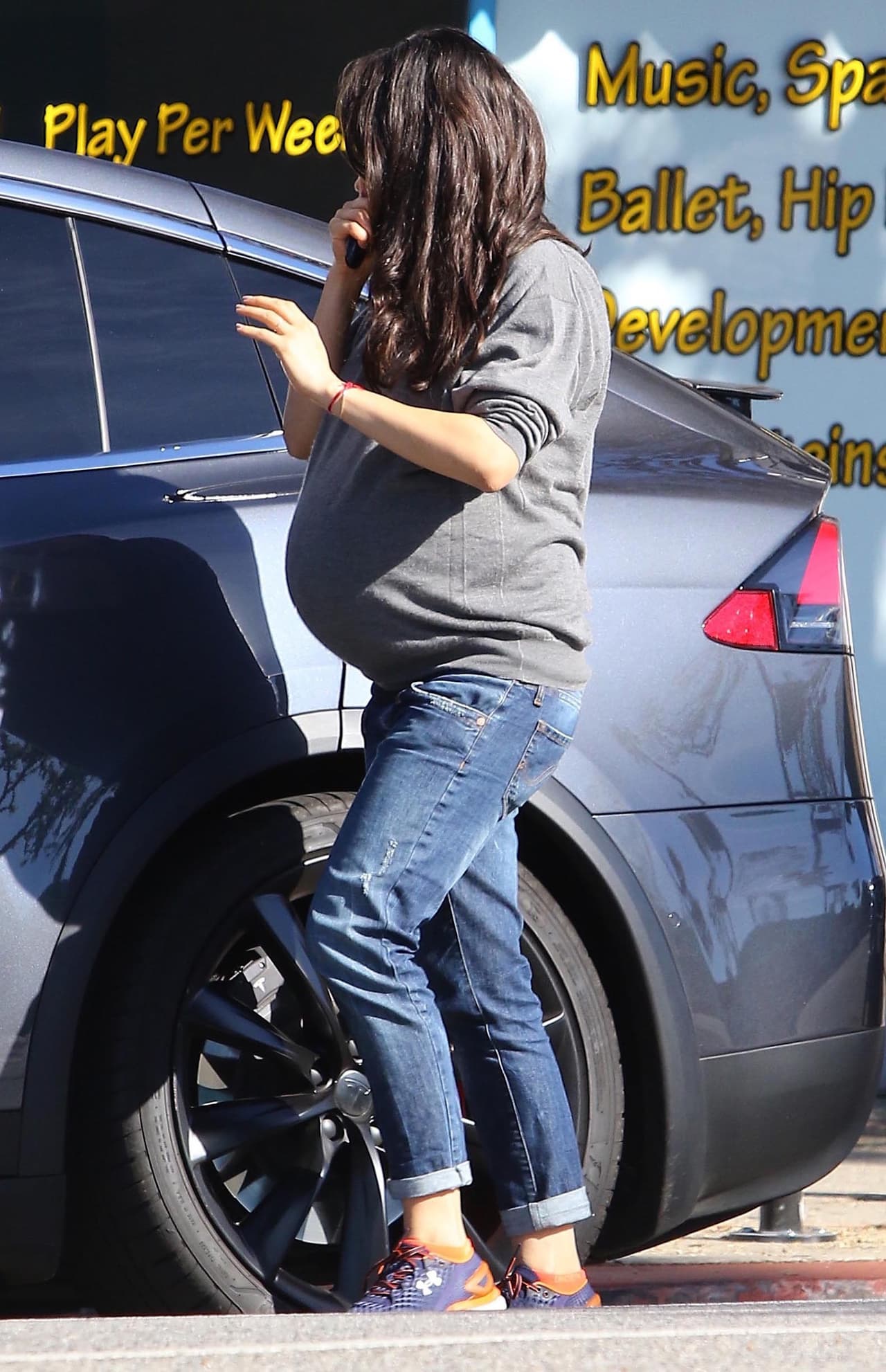 Así que pronto veremos a Ashton y Mila corriendo al hospital.