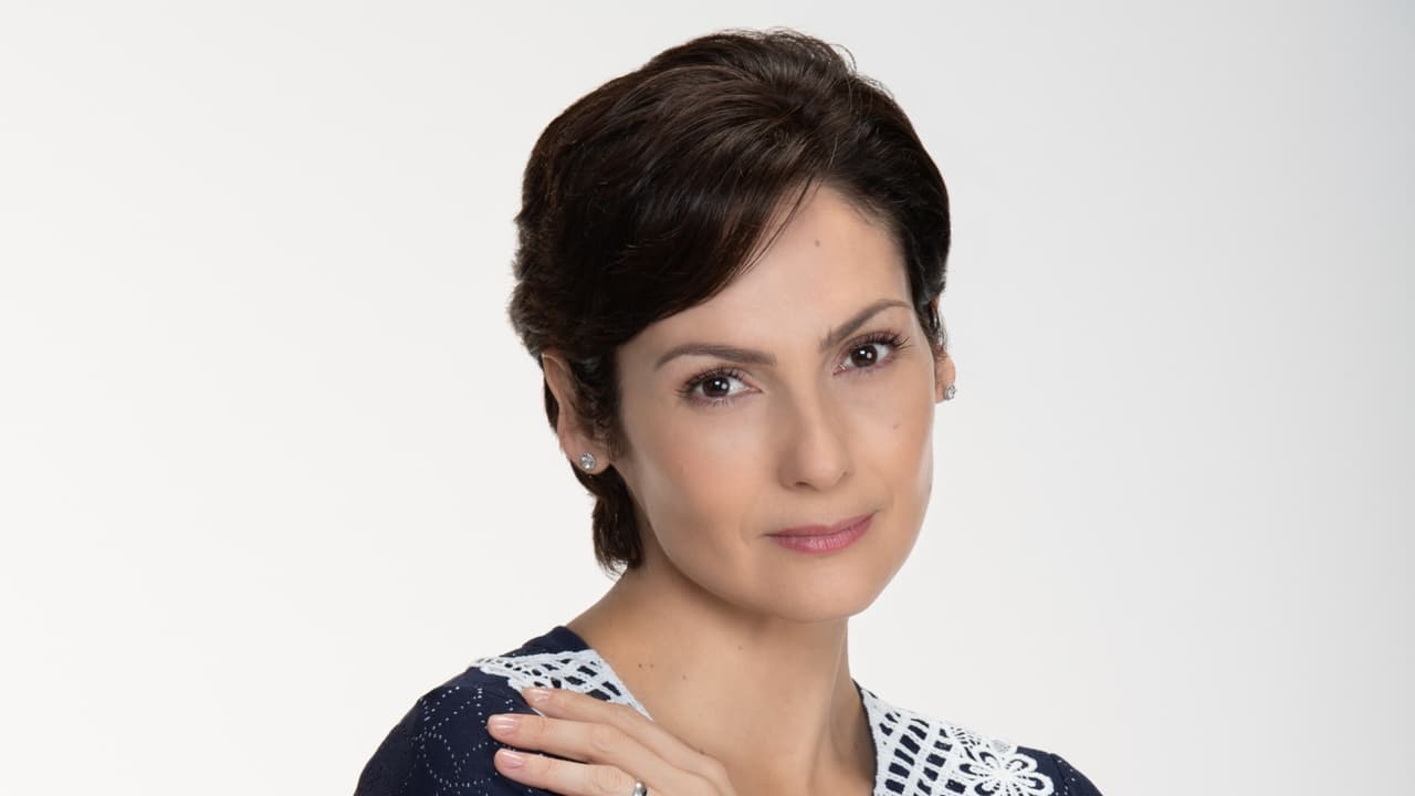 Nora Salinas es Helena.