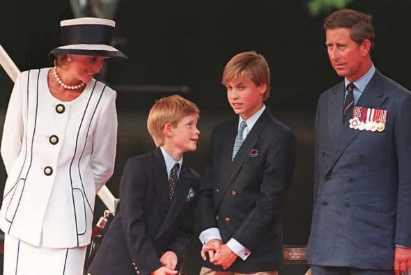 Lady Di, Carlos III y sus hijos