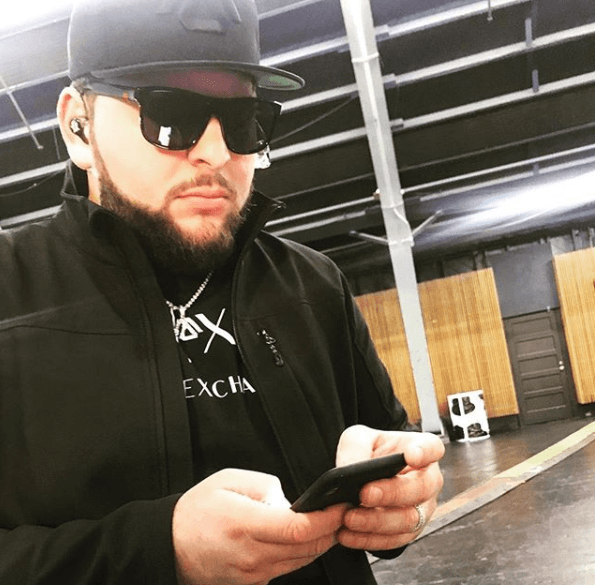 <b>El Fantasma.</b> Su nombre real es Alexander García, es originario de Durango, México, y su carrera inició en 2016. Adoptó su sobrenombre por el blanco color de su piel.