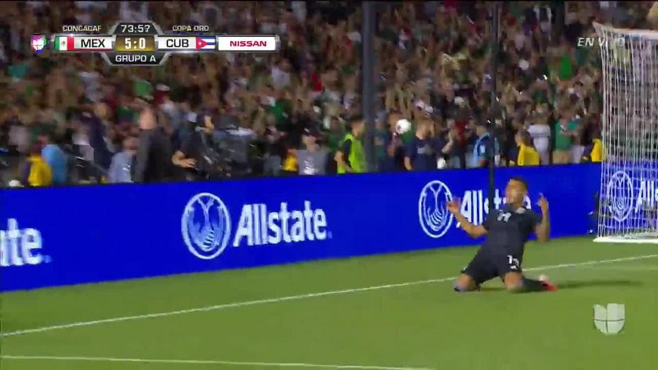 ¡GOOOL! Alexis Vega anota para Mexico