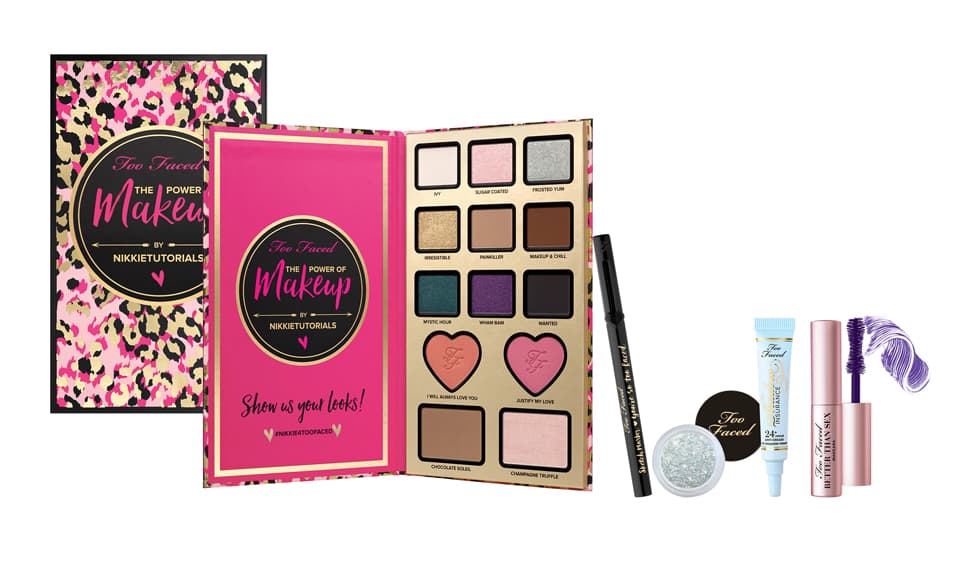 2. THE POWER OF MAKEUP BY NIKKIE TUTORIALS, 
<a href="https://www.toofaced.com/	">Too Faced</a>, Too Faced, $56 dólares | Si lo primero que se te viene a la mente al leer este nombre es que se trata de un libro de belleza, te equivocas. Es un kit de maquillaje de edición limitada, que incluye 9 productos, creados por 
<a href="https://www.youtube.com/user/NikkieTutorials">Nikkie</a>, la gurú de tutoriales de belleza. Incluye unas tarjetas con algunos looks que puedes lograr.