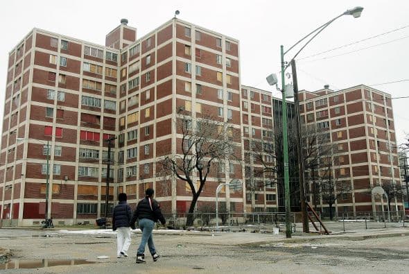 #4 Chicago, Illinois.La 'Ciudad del Viento', un centro cultural y financiero no sólo de Illinois sino también de la nación, hace que sus residentes no sólo enfrenten inviernos crueles, sino también un tráfico terrible y carísimos impuestos a la propiedad. El año pasado estaba en sexto lugar del rankeo