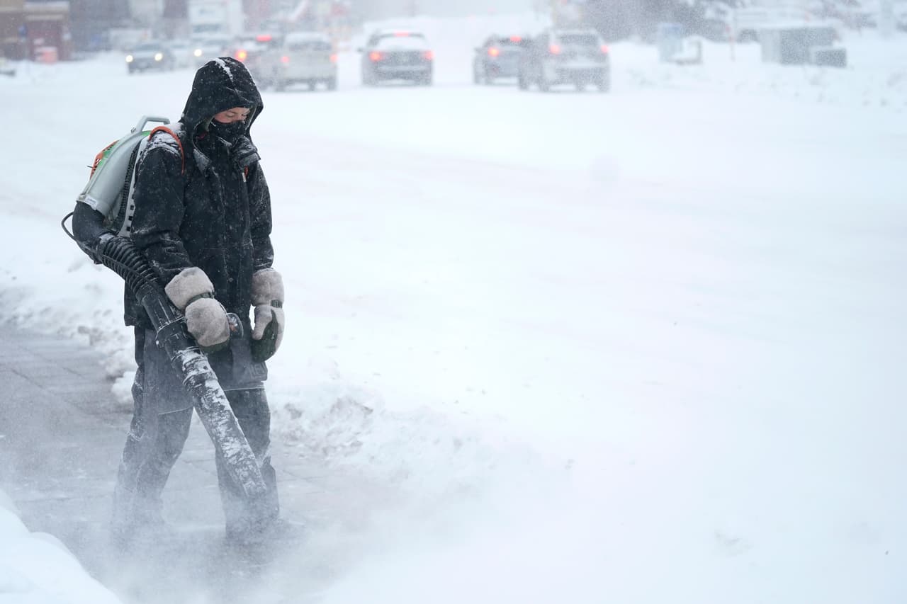 Estos son seis consejos para mantenerse a salvo durante una tormenta invernal
