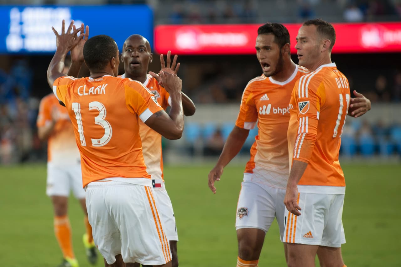 Houston Dynamo derrotó por 2-0 a San Jose Earthquakes