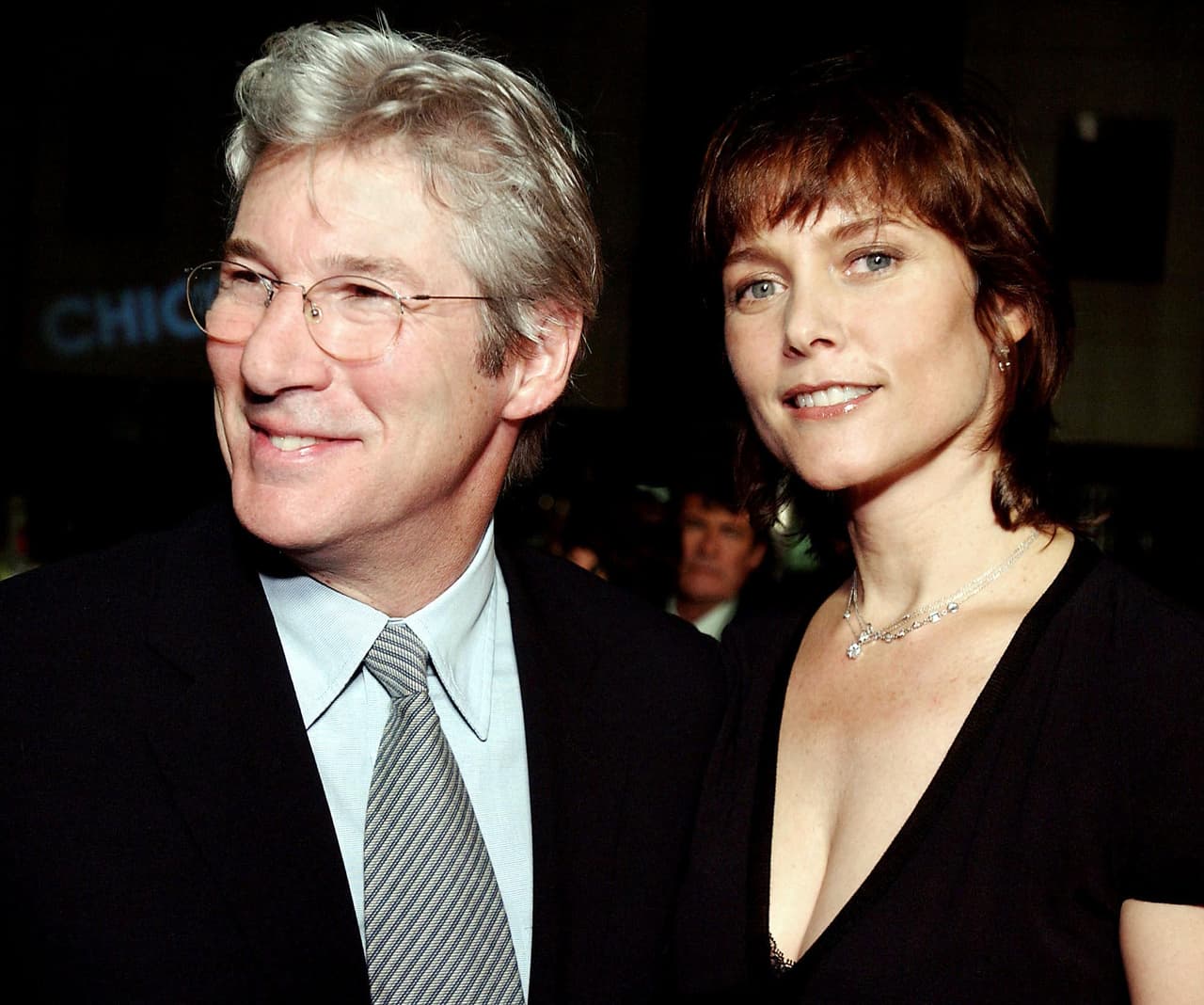 Con su ahora ex esposa Carey Lowell en el estreno de 'Chicago', en diciembre de 2002.