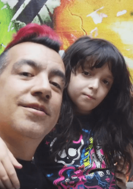 Finalmente, el productor aseguró que su círculo familiar está al pendiente del bienestar de su hija.
<br>