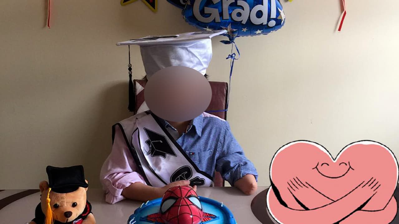 Niño hispano de Queens recibirá un nuevo brazo protésico gracias a las redes sociales