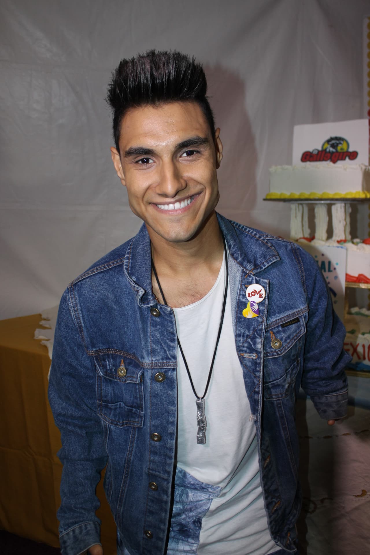 El joven
<b>Emmanuel Kelly </b>también recibió sus propias llaves de
<b>Huntington Park</b>.