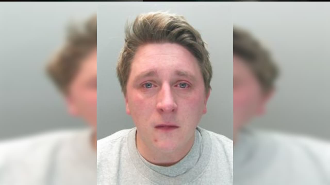 Quedó con su amante y acabó estrangulándola teniendo sexo: ella era una madre de 2 niños