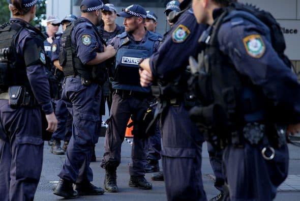 Australia, que ha respaldado a Estados Unidos en sus acciones contra ISIS en Siria e Irak, está en estado de alerta máxima.