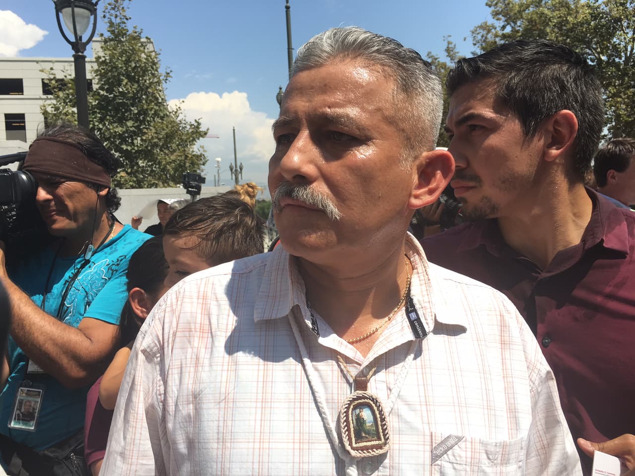 Un día después de su liberación, el mexicano participó en una conferencia en la que se comprometió a luchar por otros que enfrentan procesos de deportación.