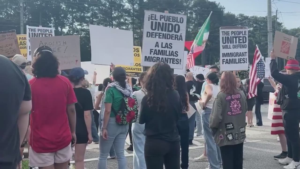 <b>Manifestantes en contras de ICE se toman la Buford Highway en video. </b>