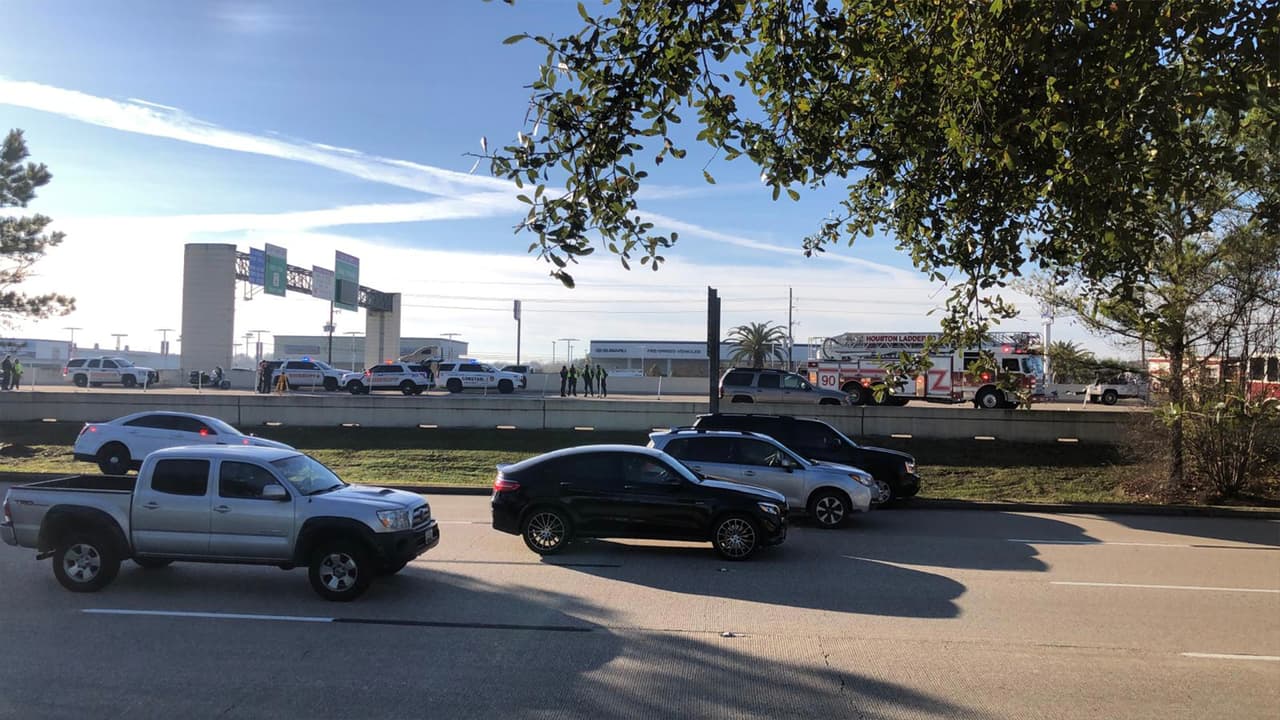 El incidente ocurrió en la cuadra 16800 de la Katy Fwy, al oeste de Houston.