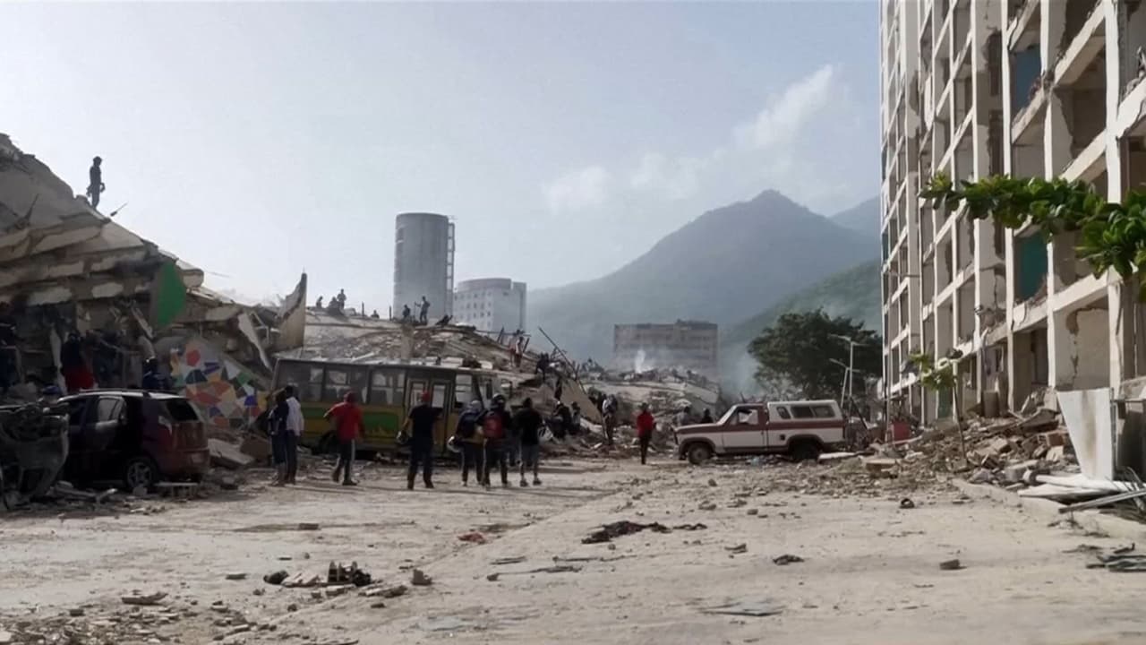 Crónica desde La Guaira: Una de las zonas más afectadas por los terremotos en Venezuela