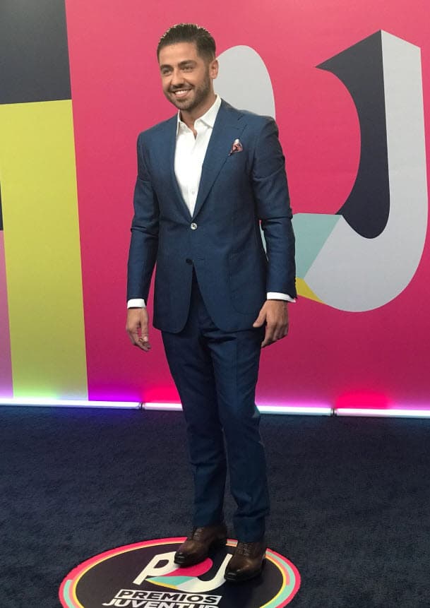 Borja Voces llegó muy elegante para la gran noche.