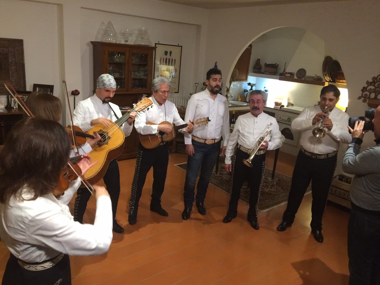 No cabe duda que para la música no hay fronteras.