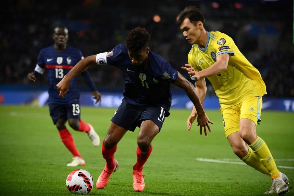 Kylian Mbappé se luce con cuatro goles en la goleada 8-0 de Francia sobre Kazajistán.