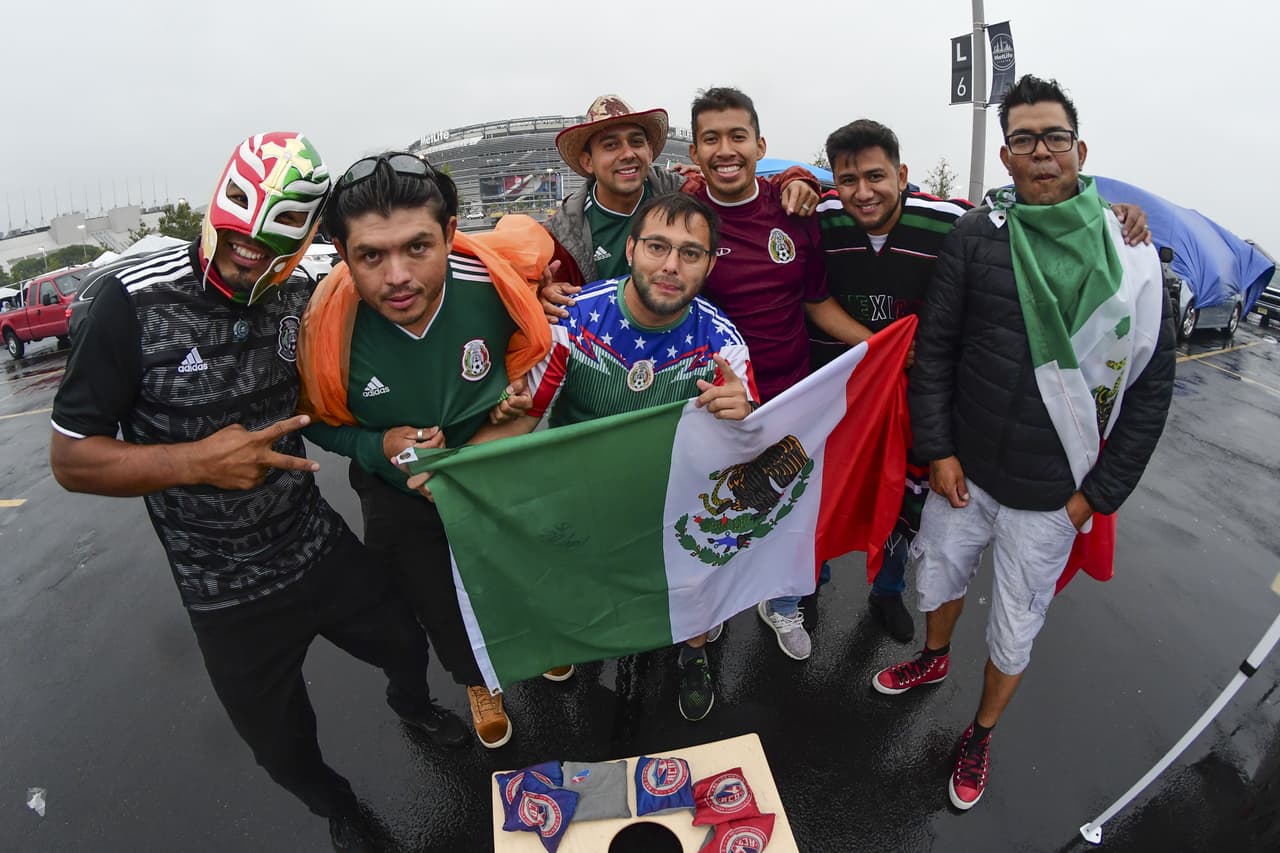 Así se encuentra el ambiente en el MetLife Stadium para el ¡Choque de Gigantes!