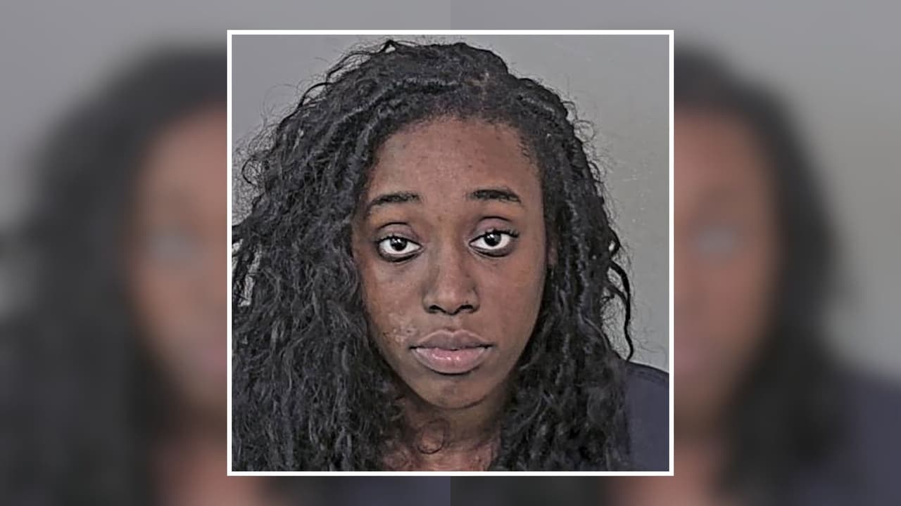 Cargos graves contra la conductora que chocó a la familia Peña, causando tres muertes en Fort Bend