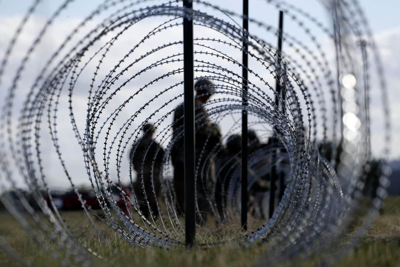 "ICE les tendió una trampa, es demencial", se alistó en el ejército y su esposa enfrenta un proceso de deportación