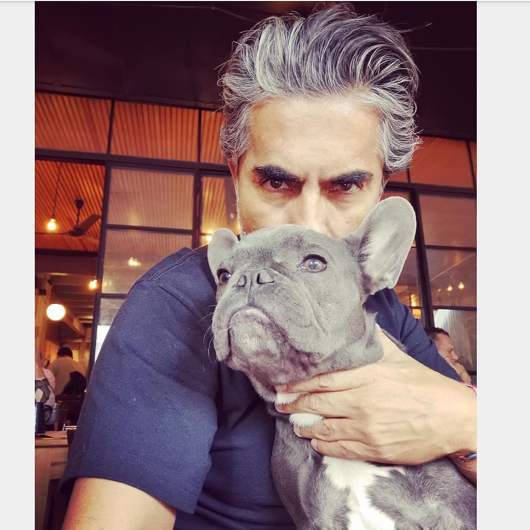 A partir de ese momento, 
<b><a href="https://www.univision.com/famosos/yanet-garcia-responde-si-raul-araiza-tiene-algo-que-ver-con-su-eventual-salida-de-hoy-fotos">se le relacionó</a></b> con su excompañera de trabajo Yanet García, así como con la conductora 
<b><a href="https://www.univision.com/famosos/ojala-fuera-cierto-el-deseo-de-anette-cuburu-al-enterarse-de-su-romance-con-raul-araiza-fotos">Anette Cuburu</a></b>, lo cual fue descartado por ambas partes.